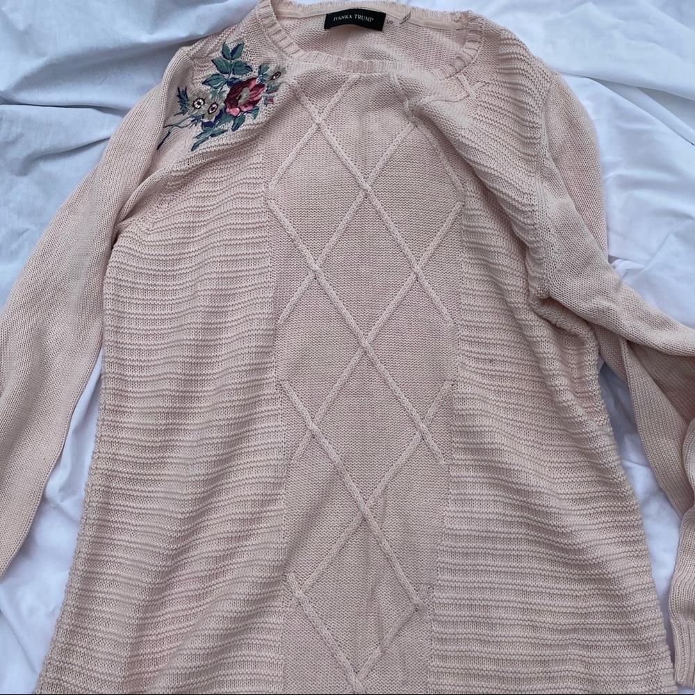 Blush pink sweater. Embroidery on shoulder